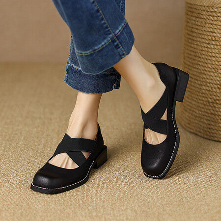 Ladies Retro Low Heel Pumps